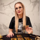 Mila Marija - Fragen zu Beruf und Finanzen - Pendeln - Hellsehen - Kipperkarten - Runen